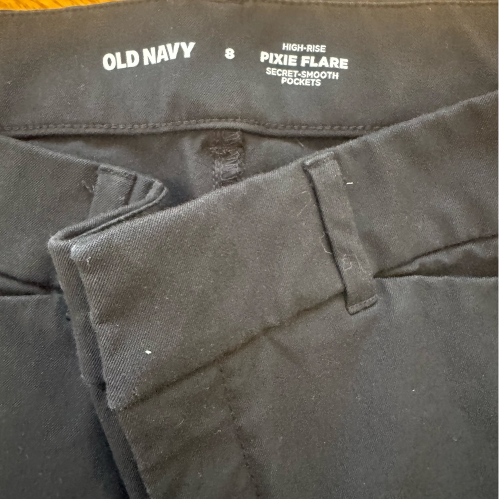 Old Navy High-Rise Black Trousers - Picture 2 of 3